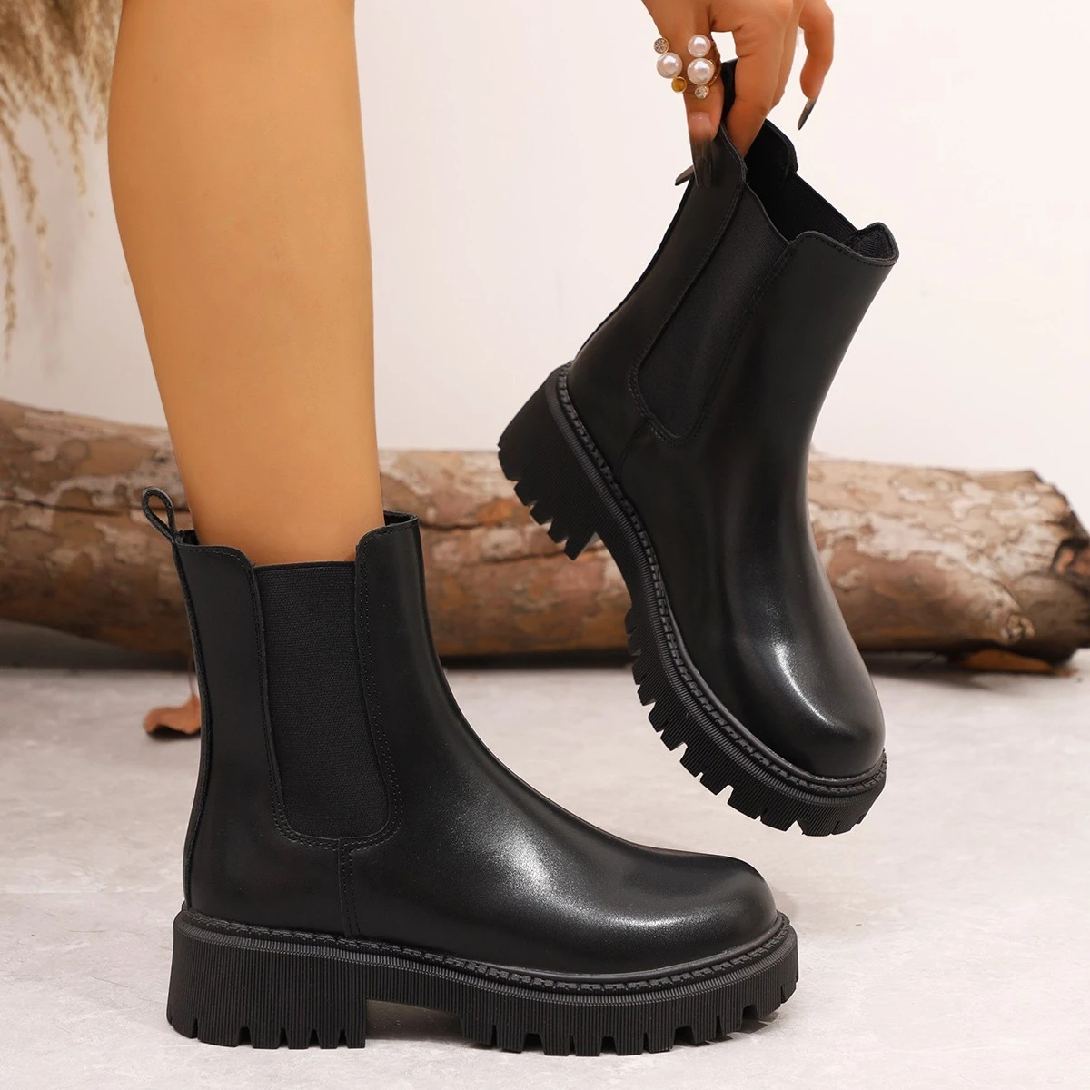 Sepatu Bot Wanita Model Square - Outdoor Lighting Uplight ulasan dan harga